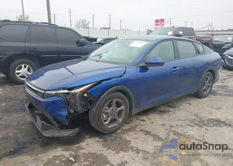 2025 Kia K4 Lxs from USA, damaged, VIN 3KPFT4DE0SE196241